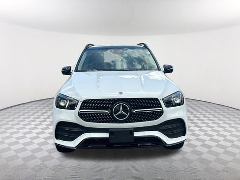 Used 2022 Mercedes-Benz GLE 350 w/ AMG Line Exterior image 2