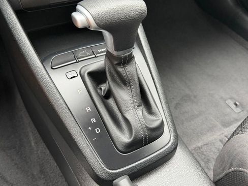 Used 2023 Kia Rio LX FWD image 10