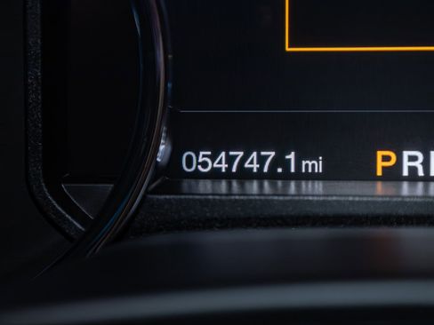 Used 2019 Ford F350 Lariat image 17