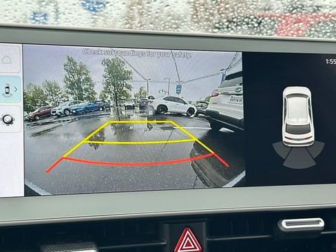 Used 2024 Hyundai Ioniq 5 SE image 22