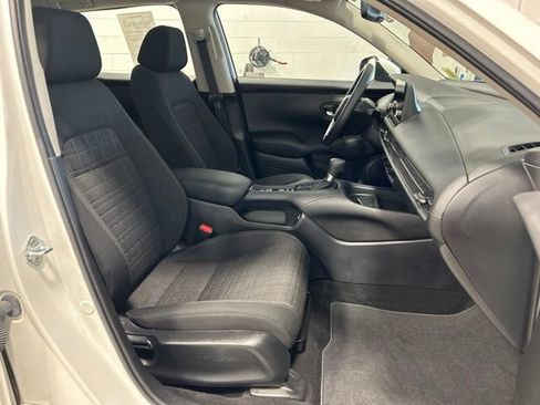 Certified 2023 Honda HR-V LX image 14