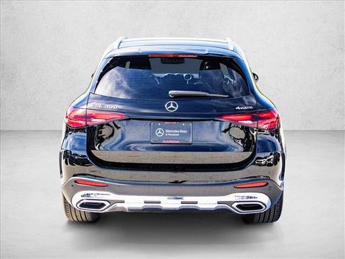 New 2026 Mercedes-Benz GLC 300 4MATIC image 6