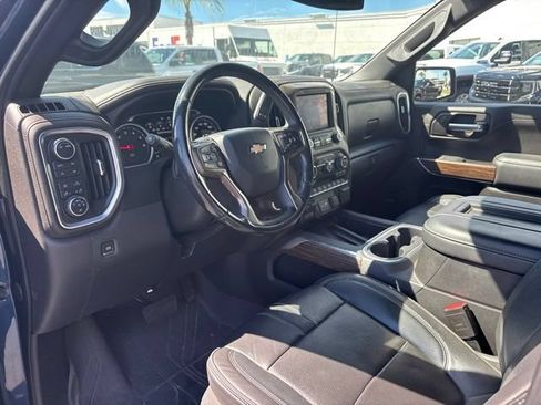 Used 2022 Chevrolet Silverado 1500 High Country w/ Safety Package II AWD/4WD image 7