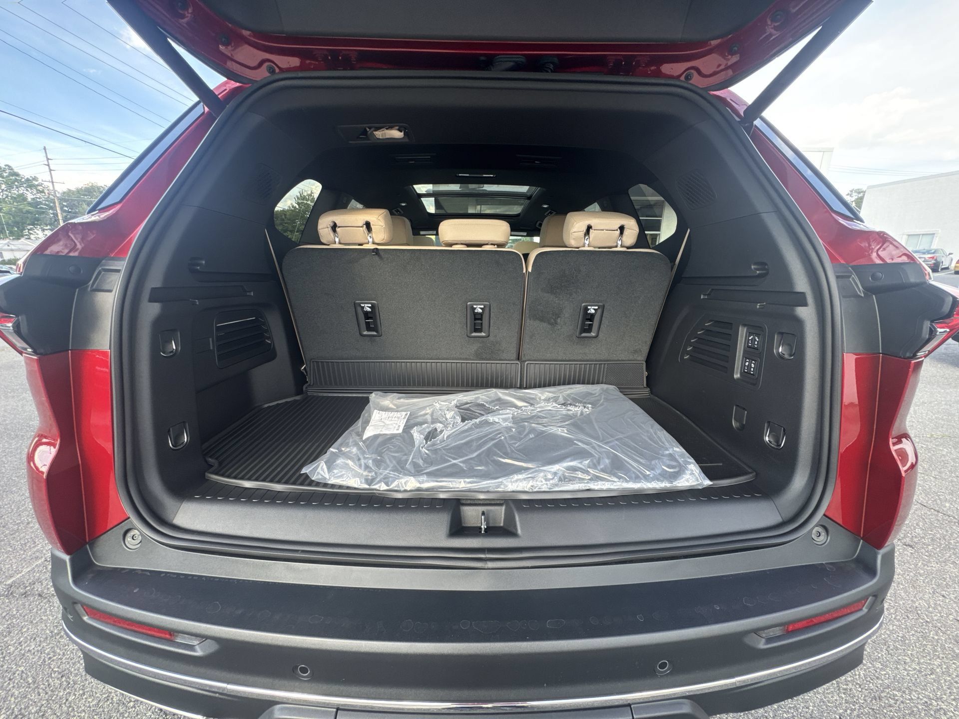 New 2027 Buick Enclave Preferred w/ Power Package AWD/4WD image 21