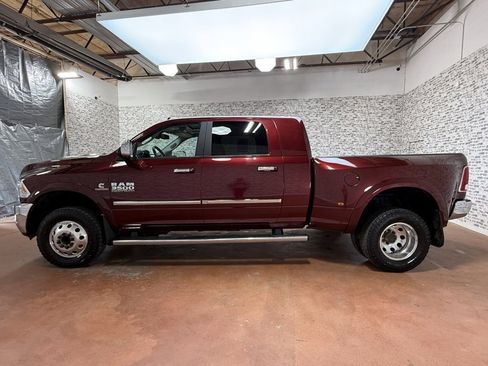Used 2017 RAM 3500 Laramie image 4