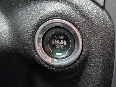 Used 2023 Chevrolet Silverado 1500 Custom image 22