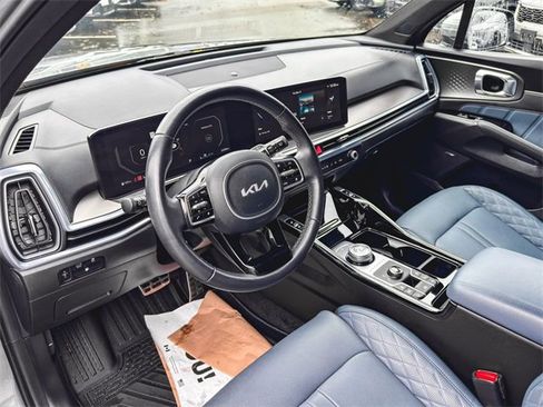 Certified 2025 Kia Sorento SX Prestige image 19