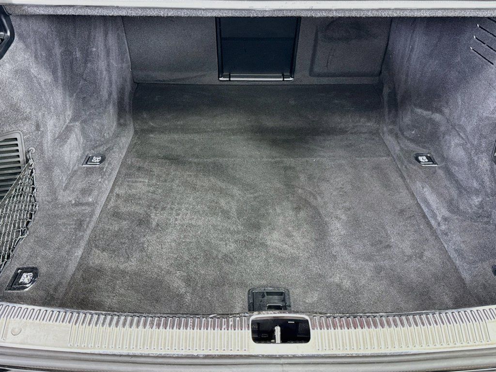 Used 2024 Audi S8 AWD/4WD image 27