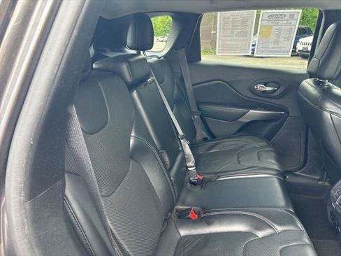 Certified 2019 Jeep Cherokee Limited AWD/4WD image 25