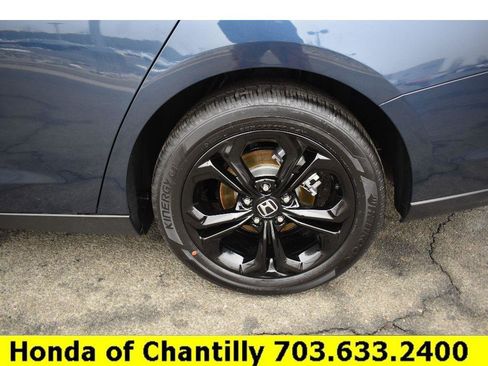 Used 2025 Honda Accord SE image 24