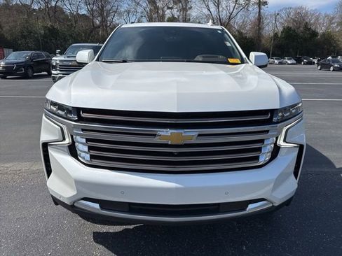 Used 2024 Chevrolet Suburban High Country w/ Max Trailering Package image 8