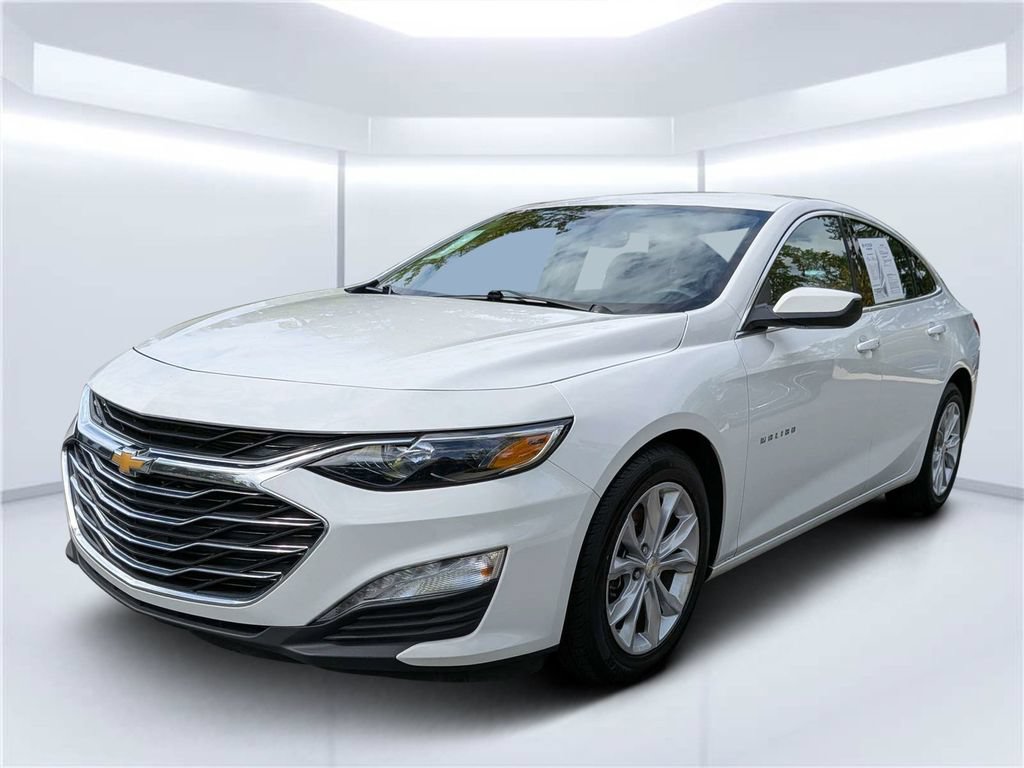 Used 2025 Chevrolet Malibu LT FWD image 8