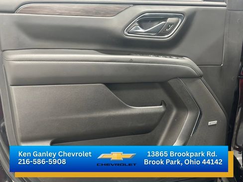 Used 2023 Chevrolet Tahoe LT w/ Luxury Package AWD/4WD image 7