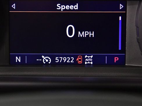 Used 2021 Chevrolet Tahoe Z71 image 15