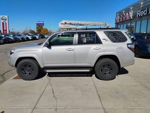Used 2021 Toyota 4Runner TRD Off-Road Premium image 8
