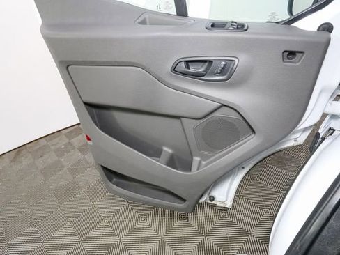 Used 2025 Ford Transit 250 Low Roof w/ Exterior Upgrade Package RWD image 31