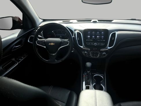 Used 2022 Chevrolet Equinox Premier w/ LPO, Floor Liner Package image 5