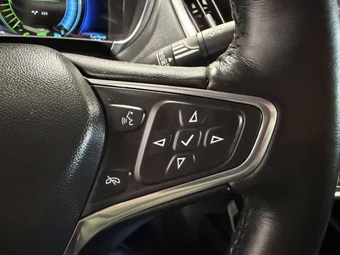 Used 2018 Chevrolet Volt Premier w/ Driver Confidence Package image 23