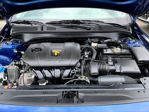 Used 2022 Kia Forte LXS FWD image 28