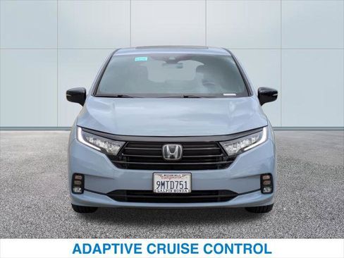 Certified 2024 Honda Odyssey Sport image 3