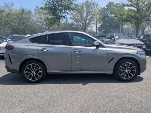 Used 2025 BMW X6 xDrive40i image 2