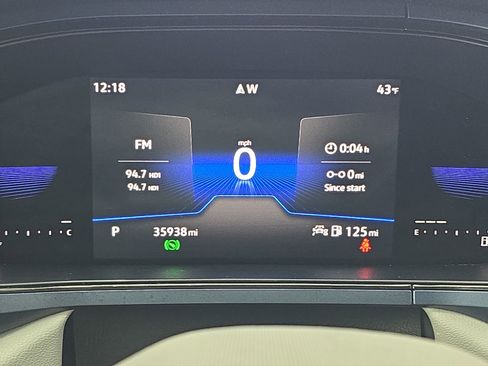 Certified 2022 Volkswagen Taos SE image 18