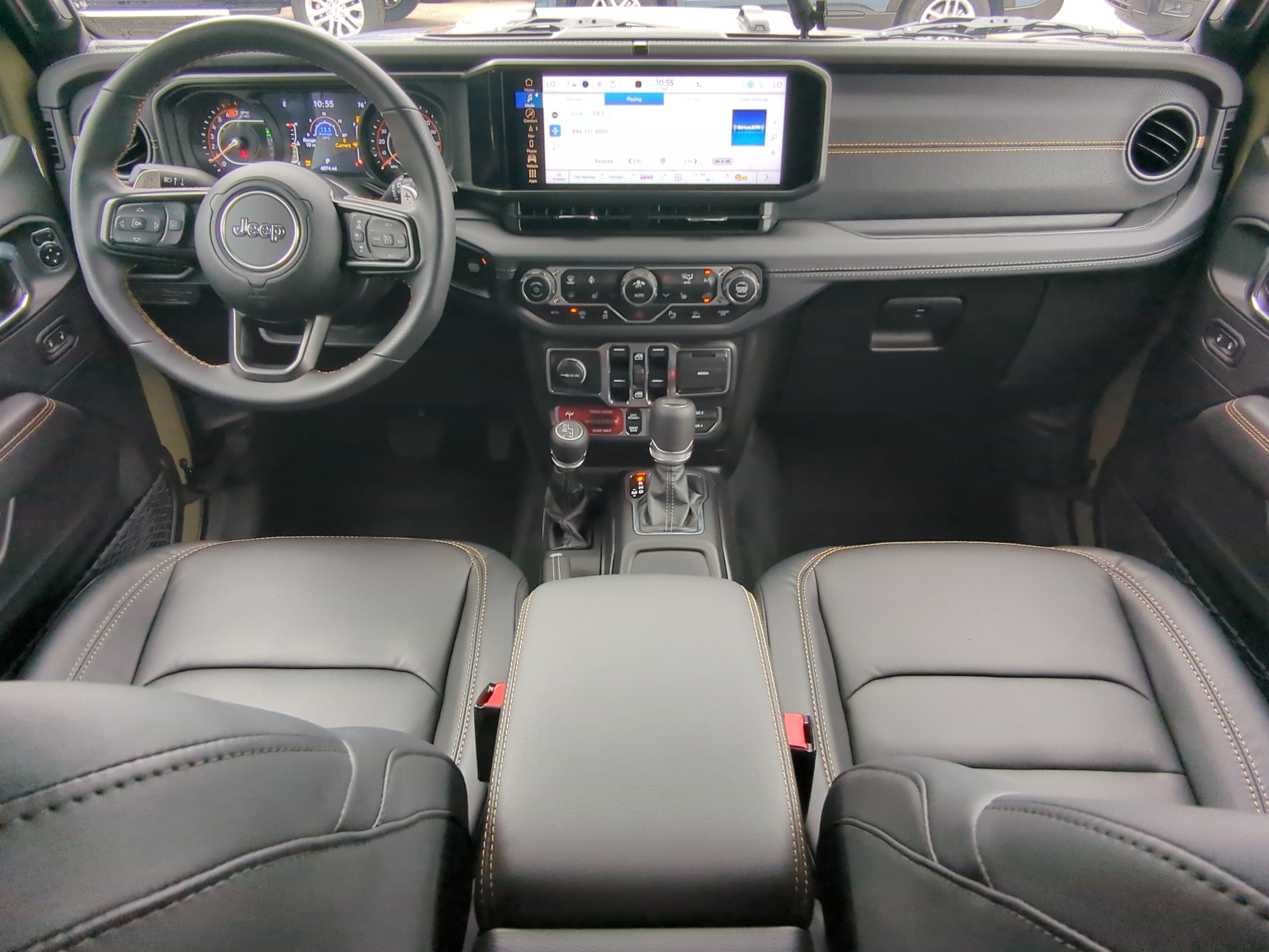 Used 2025 Jeep Wrangler Unlimited Rubicon 392 AWD/4WD image 13