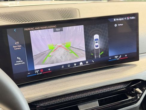 Certified 2025 BMW 430i xDrive Coupe w/ Convenience Package image 11