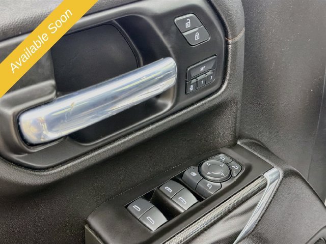 Used 2021 GMC Sierra 1500 AT4 w/ AT4 Premium Package AWD/4WD image 18