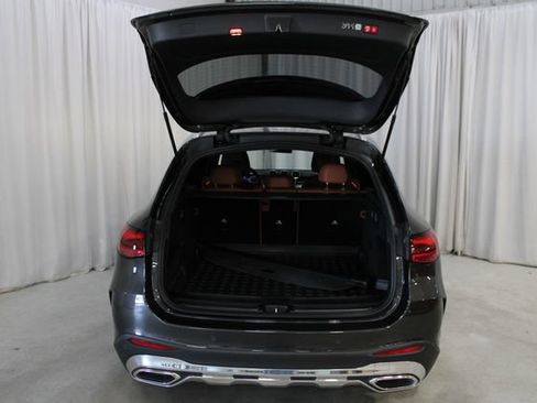 Used 2023 Mercedes-Benz GLC 300 4MATIC image 31