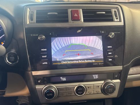 Used 2016 Subaru Outback 2.5i Limited image 27