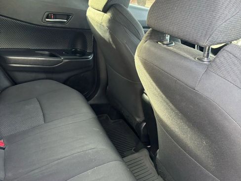 Used 2018 Toyota C-HR XLE image 47