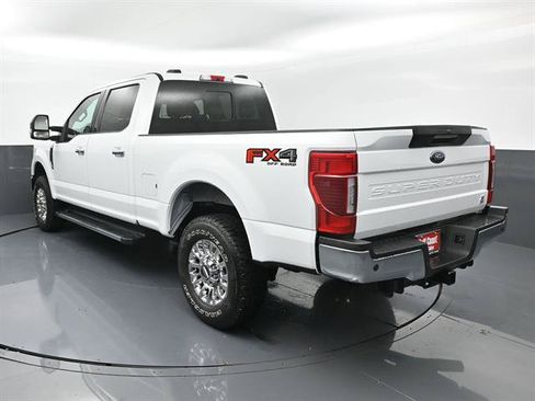 Certified 2022 Ford F250 Lariat w/ Lariat Ultimate Package AWD/4WD image 4