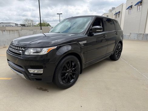 Used 2014 Land Rover Range Rover Sport HSE image 4