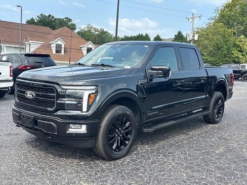 Used 2024 Ford F150 Lariat w/ Equipment Group 502A High AWD/4WD image 3