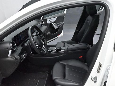 Used 2019 Mercedes-Benz A 220 4MATIC image 13