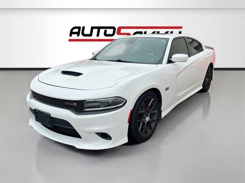 Used 2017 Dodge Charger R/T Scat Pack w/ Technology Group image 3