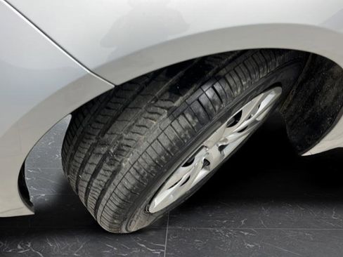 Used 2024 Toyota Corolla LE image 29