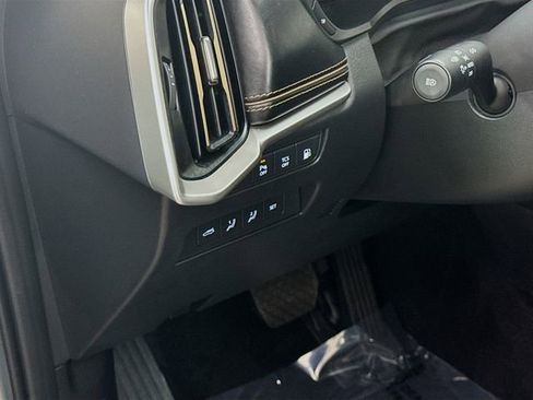 Used 2024 MAZDA CX-90 Plug-In Hybrid w/ Premium Plus image 10