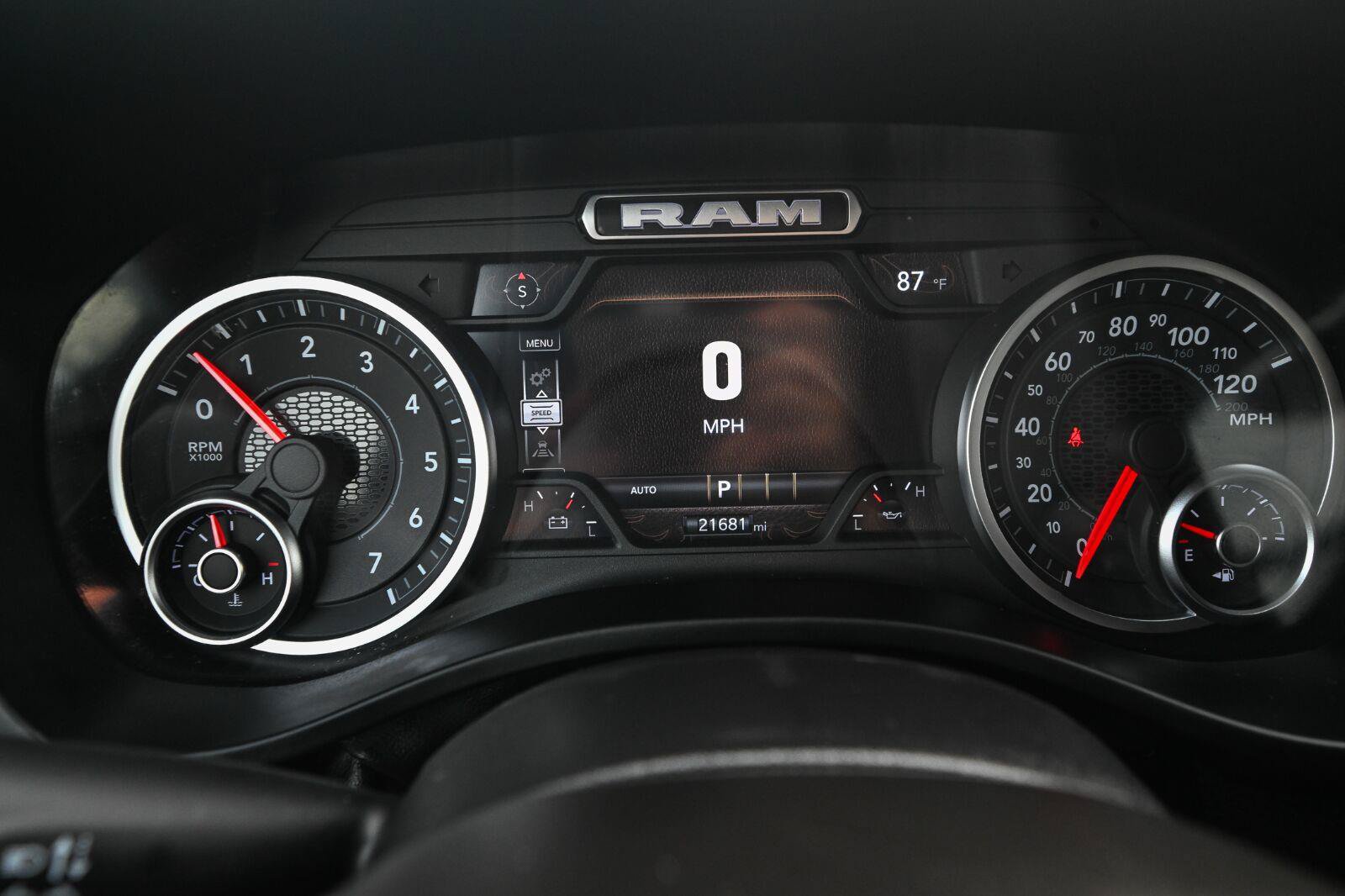 Used 2026 RAM 1500 Big Horn AWD/4WD image 39