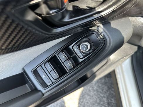 Used 2023 Subaru Crosstrek 2.0i Premium image 17