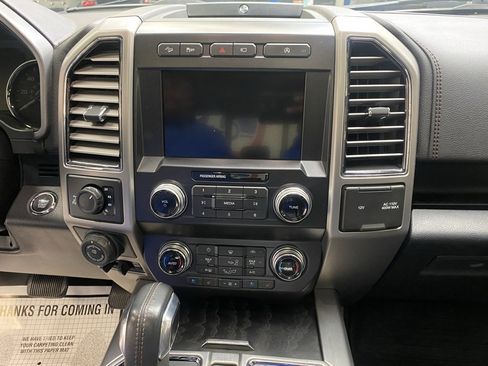 Used 2020 Ford F150 Platinum w/ Equipment Group 701A Luxury image 29