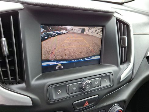 Certified 2021 GMC Terrain SLE w/ Driver Convenience Package image 15