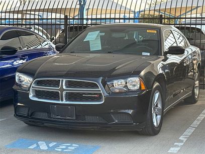 Used 2013 Dodge Charger SE w/ Connectivity Group