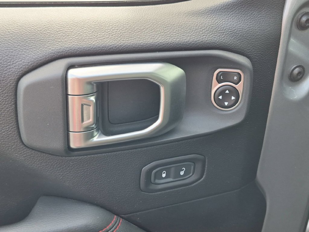 Used 2020 Jeep Wrangler Unlimited Rubicon AWD/4WD image 10