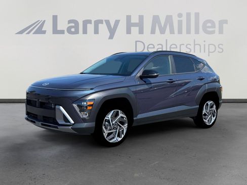 New 2026 Hyundai Kona SEL Premium image 2