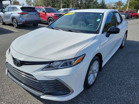 Used 2023 Toyota Camry LE image 14