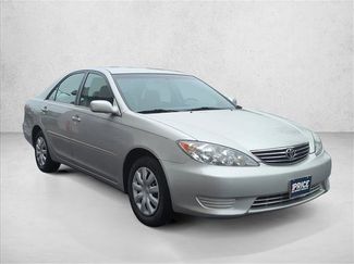 Used 2005 Toyota Camry LE video 3