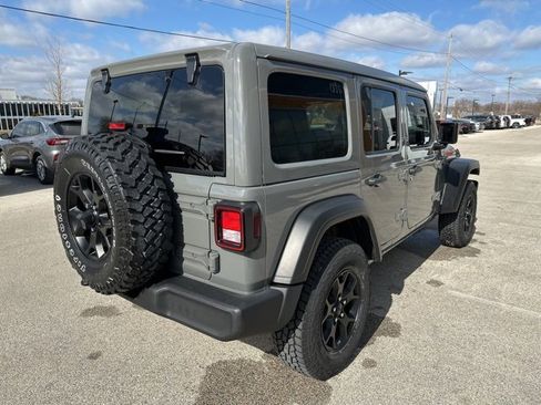 Used 2021 Jeep Wrangler Unlimited Sport image 6