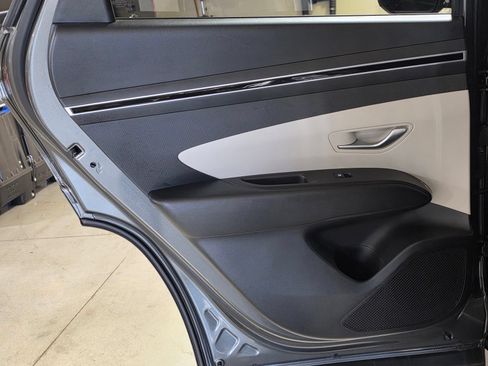 Used 2023 Hyundai Tucson SEL FWD image 13